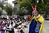 中國(guó)傳統(tǒng)文化走進(jìn)北京校園，校服定做企業(yè)助力文化傳承