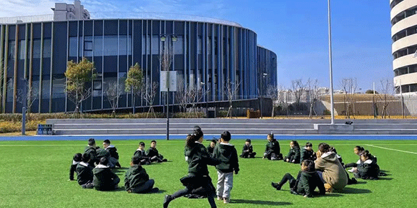 校服生產(chǎn)制造商，校服設(shè)計